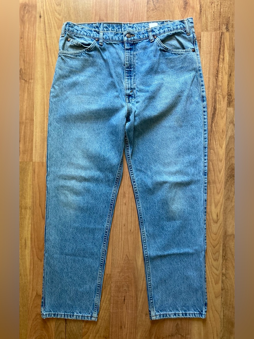 VTG 90s Levi’s 540 Relaxed Fit Mens 38x30 Fit 36x29 Light Wash Jeans Brown Tab